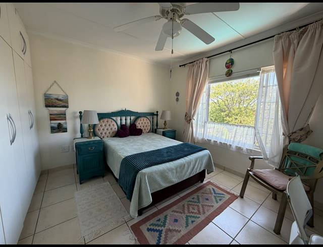 4 BEDROOM DUPLEX FOR SALE IN SCOTTBURGH CENTRAL